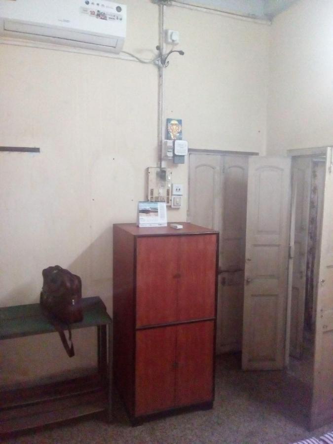 Apro Apartment Kolkata Luaran gambar